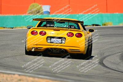 media/Oct-18-2025-Extreme Speed (Sat) [[d6d7e1fef1]]/Group 3 Purple/Session 2 (Turn 3)/